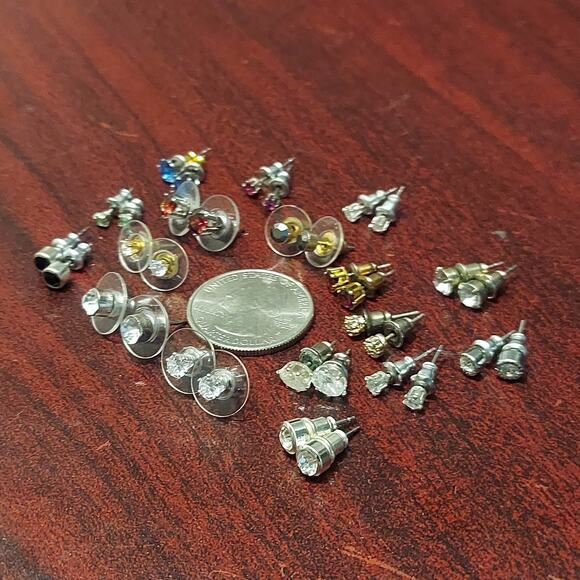 Small Bling Stud Post Earrings Lot of 17 Stunning Pairs - Picture 2 of 5